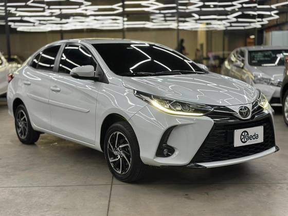 TOYOTA YARIS 1.5 16V FLEX SEDAN XLS CONNECT MULTIDRIVE TOYOTA YARIS 1.5 16V FLEX SEDAN XLS CONNECT MULTIDRIVE